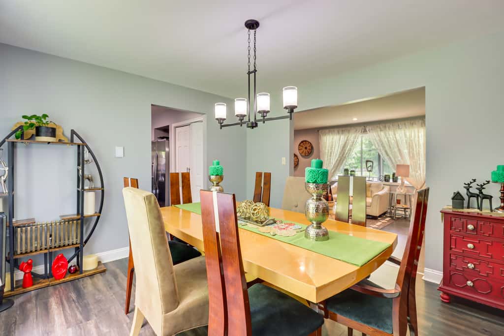 Long Pond Home w/ Hot Tub ~ 8 Mi to Kalahari!