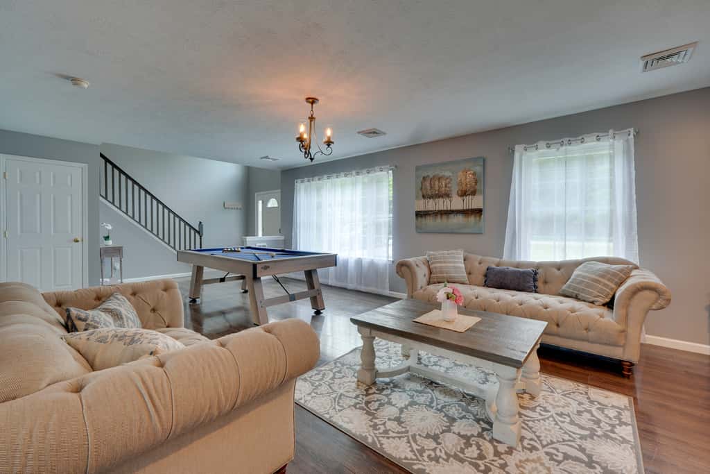 1 Mi to Lakes: Family Pocono Home w/ Yard & Deck!