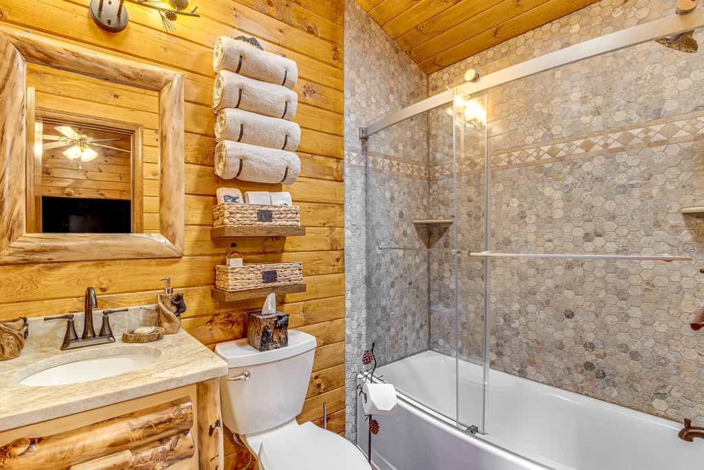 Game Room & Hot Tub: ‘Pine Bear' Pocono Lake Cabin