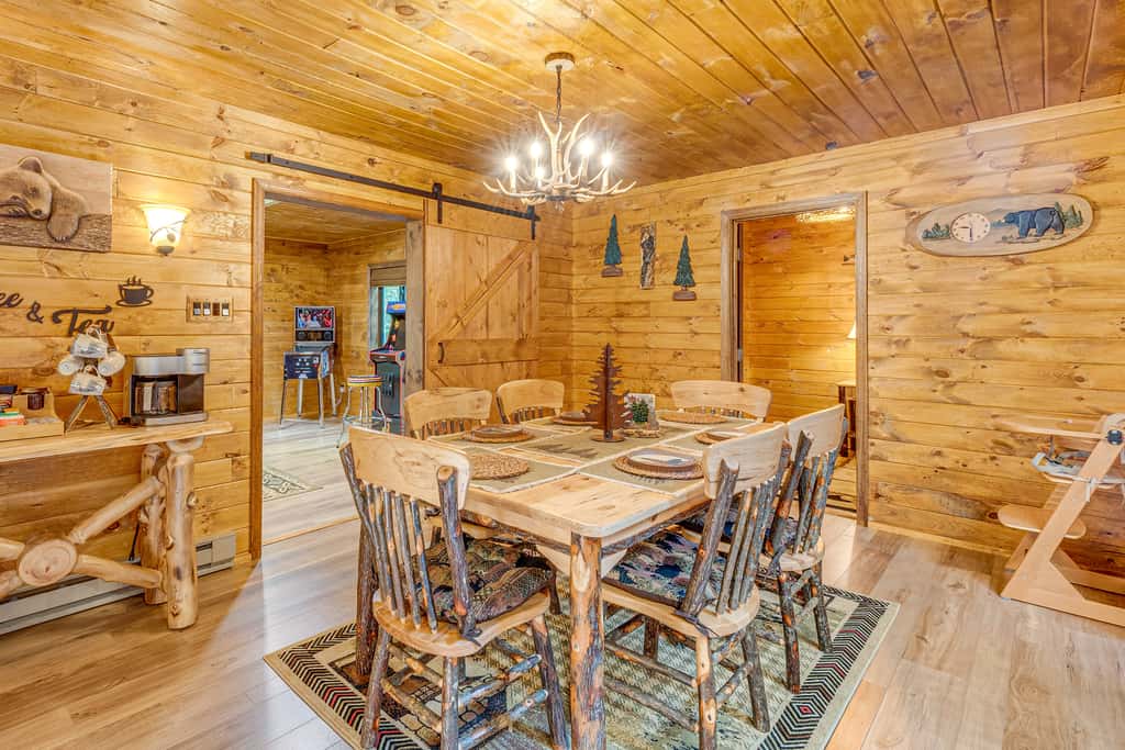 Game Room & Hot Tub: ‘Pine Bear' Pocono Lake Cabin