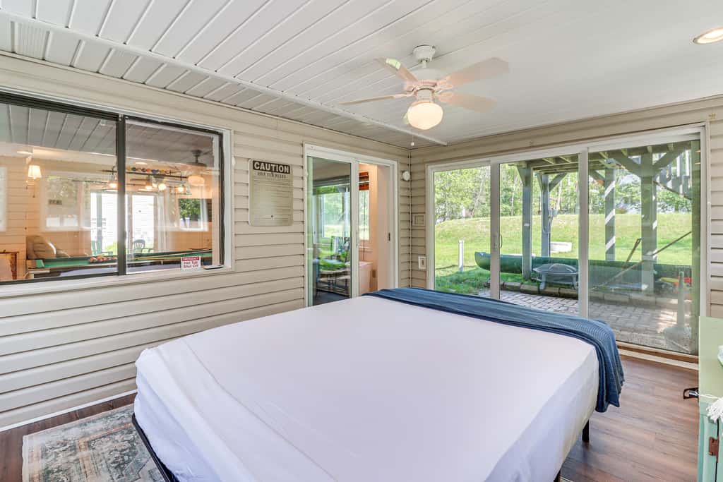 Spacious Family Retreat: Pocono Home w/ Deck