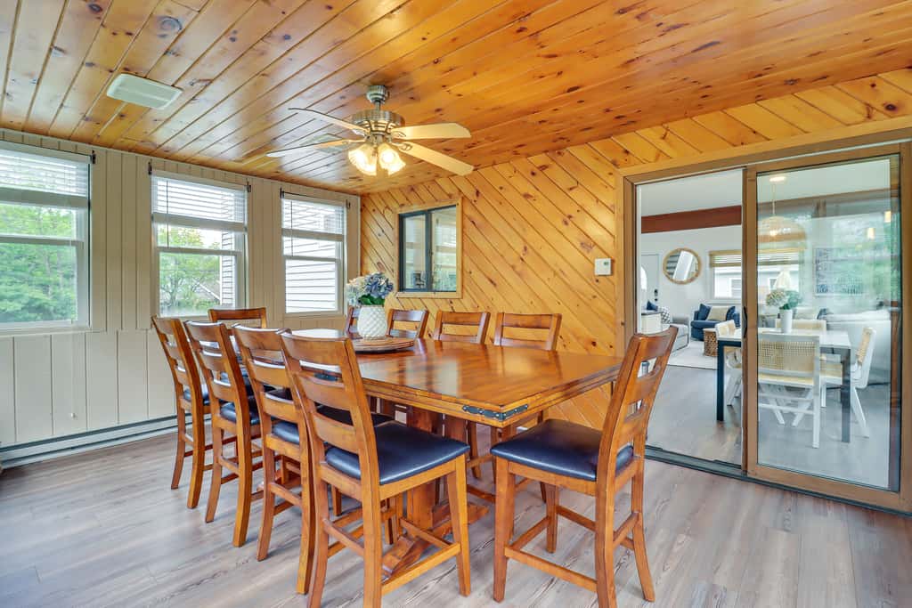 Spacious Family Retreat: Pocono Home w/ Deck
