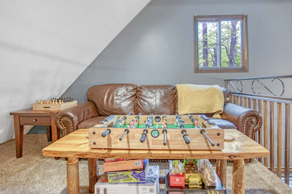 Private Hot Tub & Game Room: Pocono Family Cabin!
