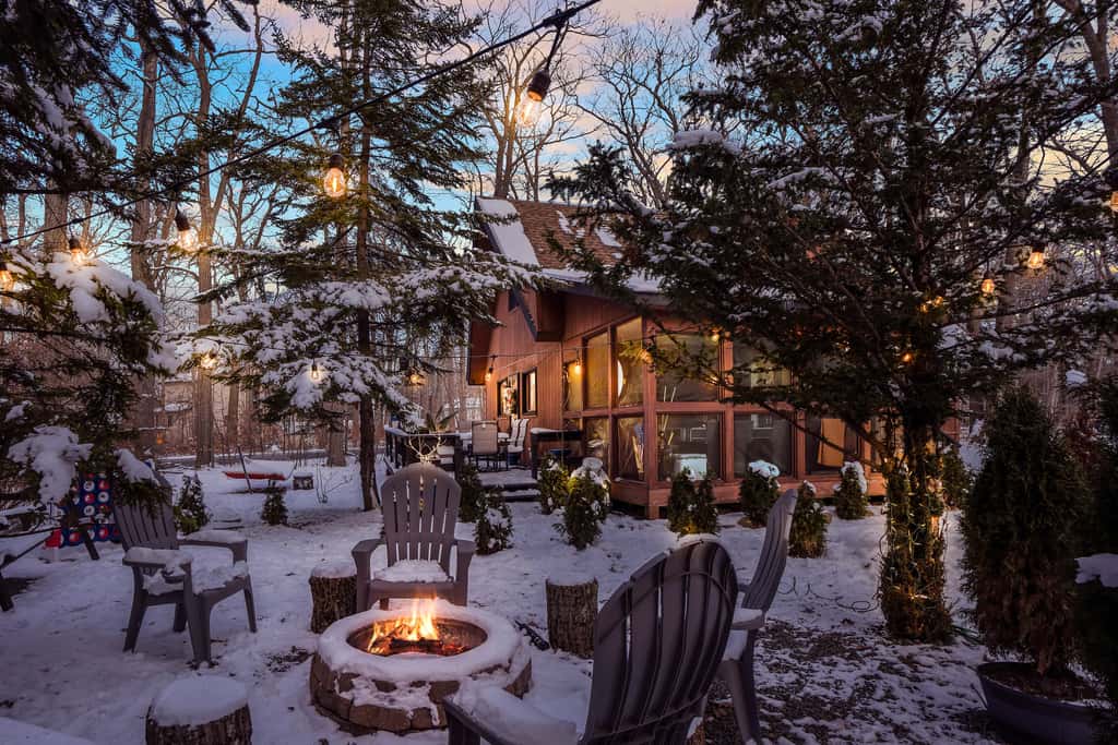Private Hot Tub & Game Room: Pocono Family Cabin!