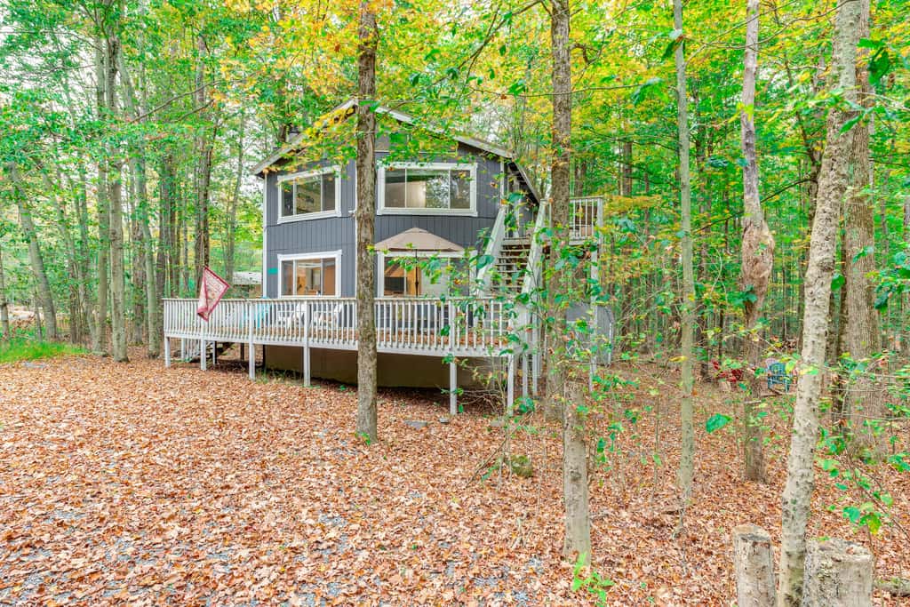 Home w/ Hot Tub & Arrowhead Lake Community Perks!