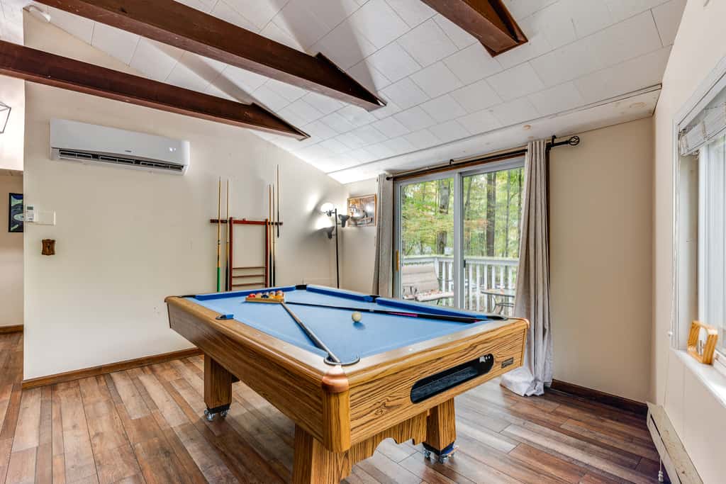 Home w/ Hot Tub & Arrowhead Lake Community Perks!