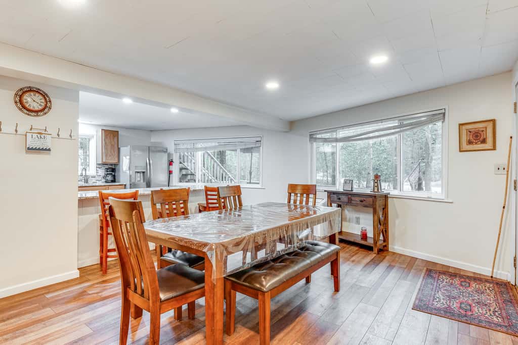 Home w/ Hot Tub & Arrowhead Lake Community Perks!