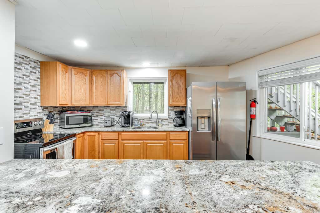 Home w/ Hot Tub & Arrowhead Lake Community Perks!