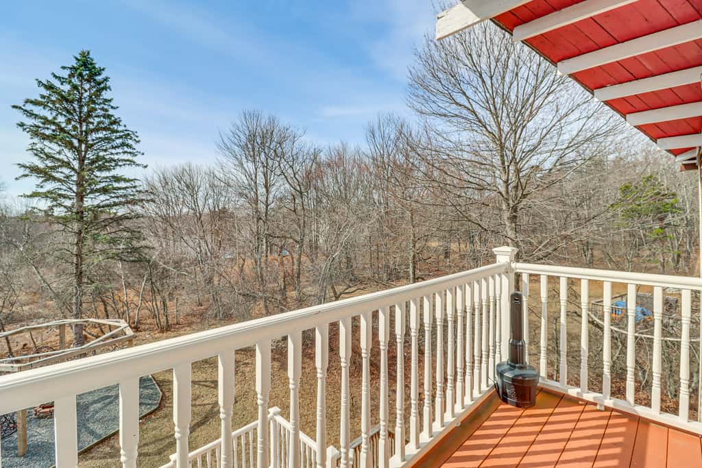 Fire Pit + Game Room: Spacious Poconos Retreat!