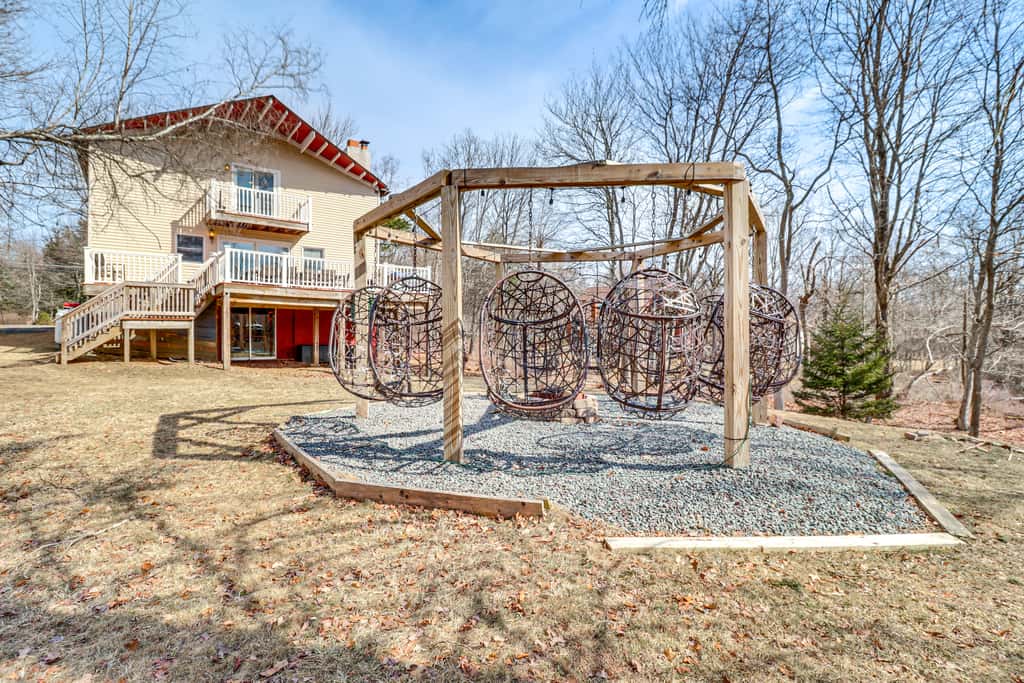 Fire Pit + Game Room: Spacious Poconos Retreat!