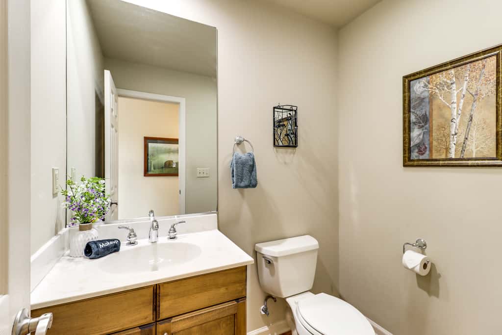 < 1 Mi to Big Boulder Mtn! Home w/ Hot Tub & Deck