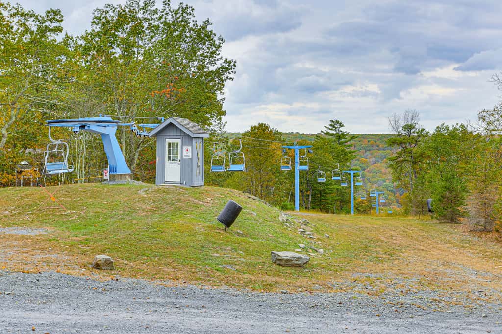Luxury Home w/ Game Room, 4 Mi to Bushkill Falls!