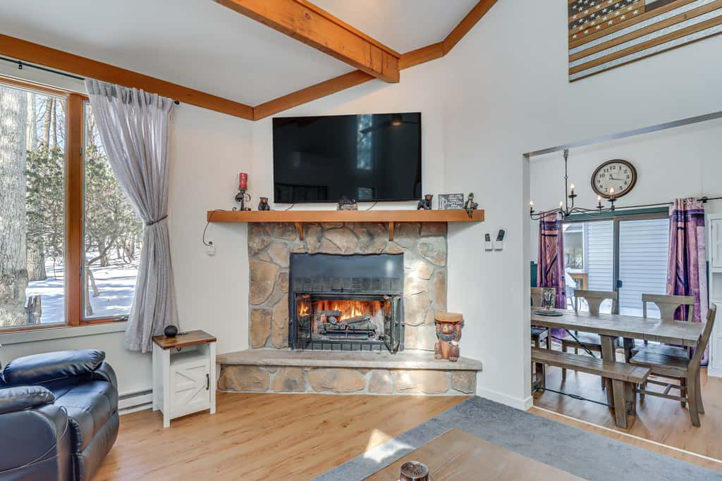 1 Mi to Big Boulder Mountain: Townhome w/ Grill