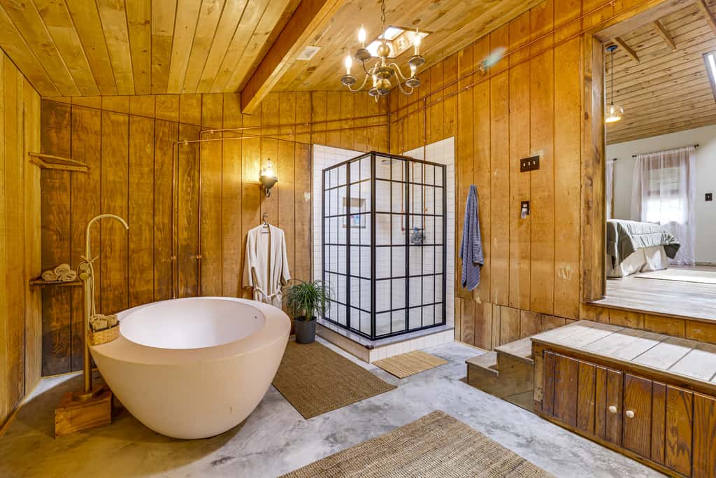 Pet-Friendly Ski, Swim & Relax Poconos Getaway