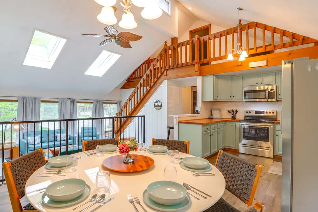 1 Mi to Lake, Golf & Ski Access: The Hideout Home!