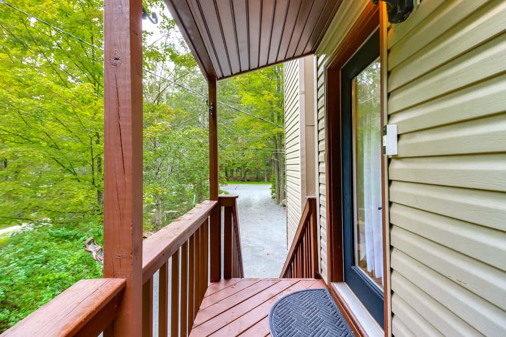 1 Mi to Lake, Golf & Ski Access: The Hideout Home!