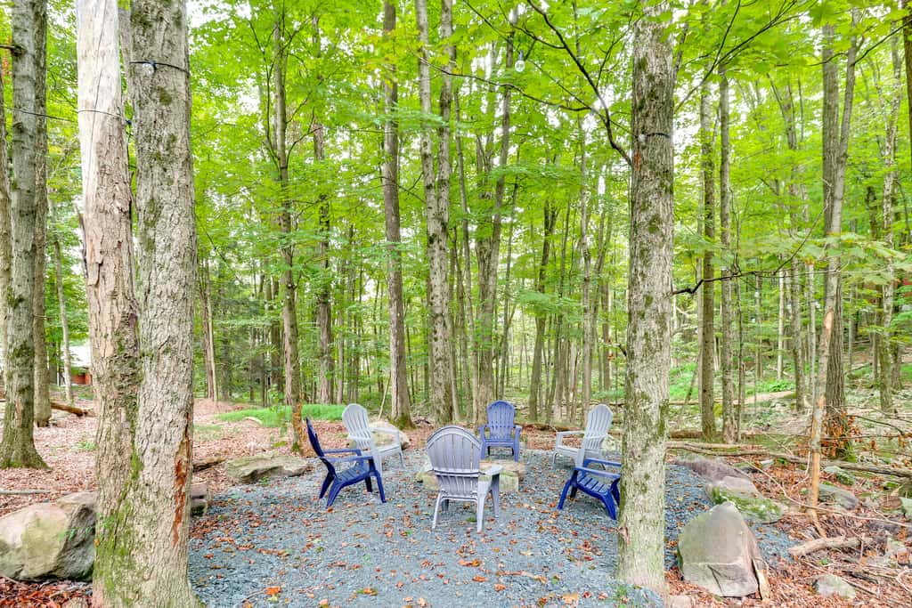 1 Mi to Lake, Golf & Ski Access: The Hideout Home!