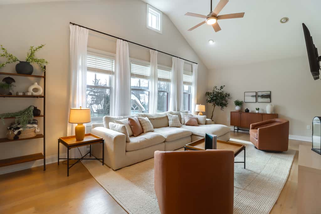 Walk to Big Boulder Mtn & Lake, Home w/ Hot Tub!