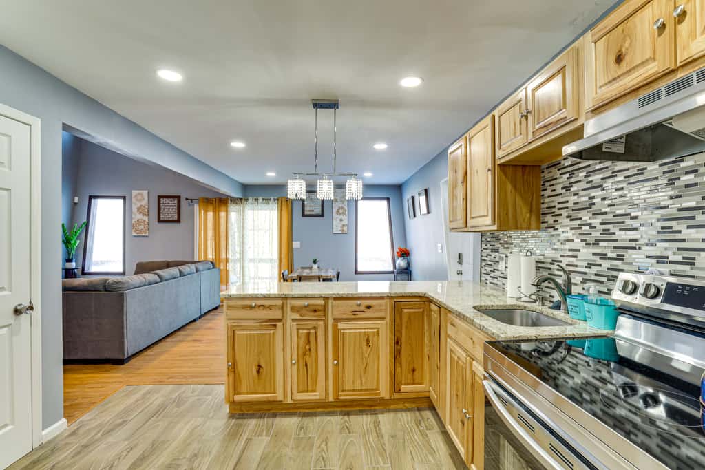Family Getaway w/ Deck Near Tobyhanna State Park