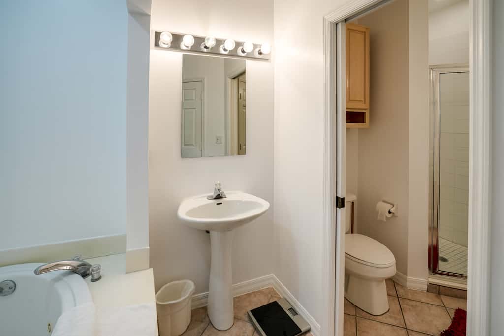 Sunny Port St Lucie Condo: Golf, Swim & Unwind!