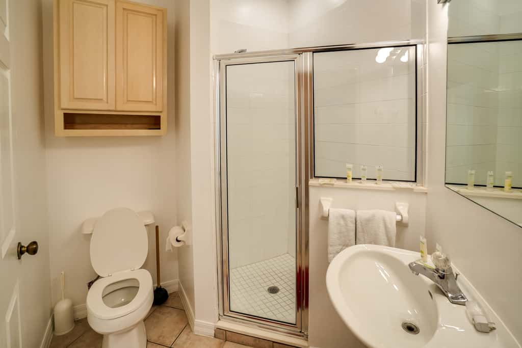 Sunny Port St Lucie Condo: Golf, Swim & Unwind!