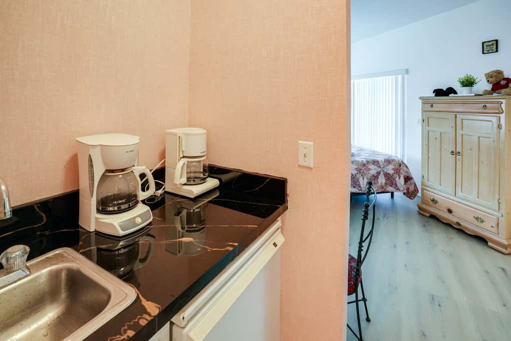 Sunny Port St Lucie Condo: Golf, Swim & Unwind!
