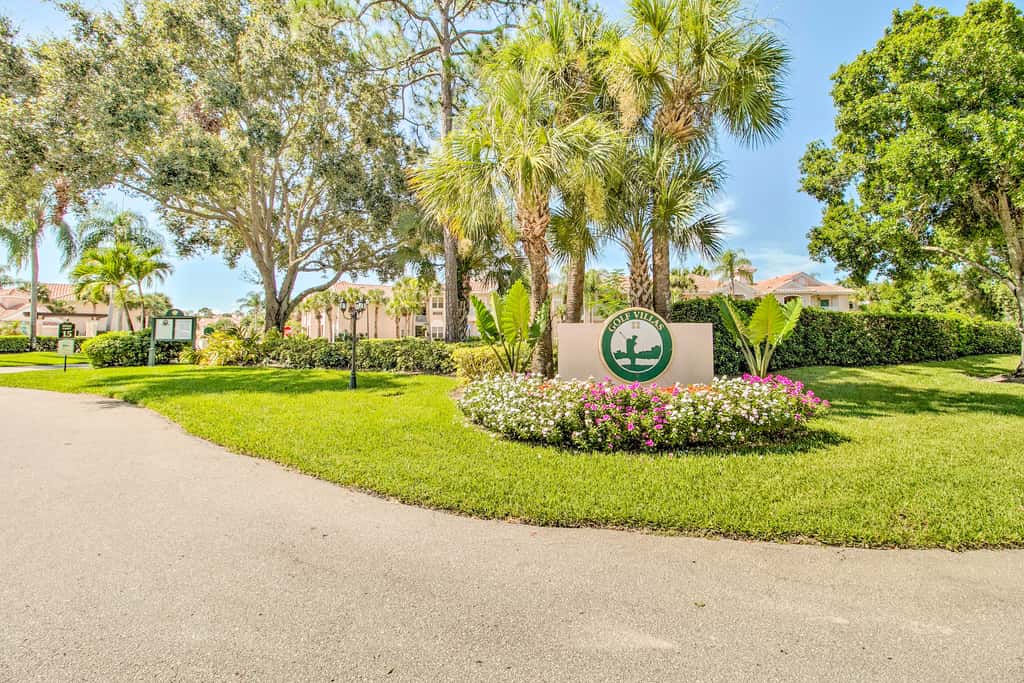 Sunny Port St Lucie Condo: Golf, Swim & Unwind!