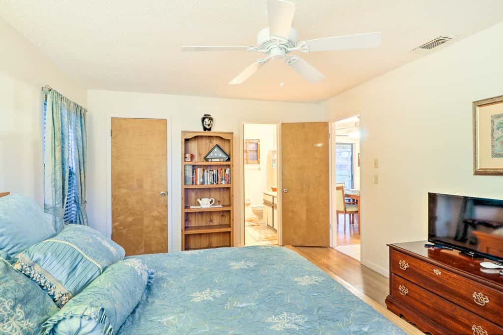 Waterfront Port St Lucie Home w/ Lanai & Pool