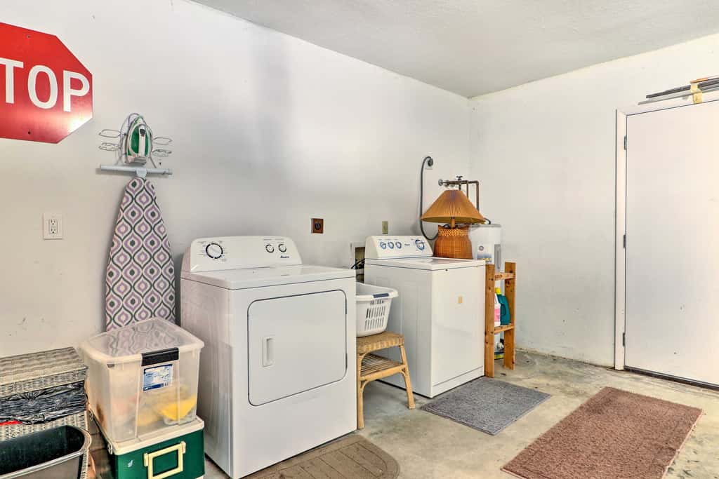 Waterfront Port St Lucie Home w/ Lanai & Pool
