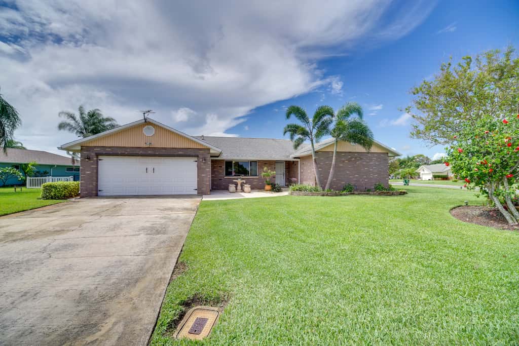 Waterfront Merritt Island Vacation Rental w/ Pool!