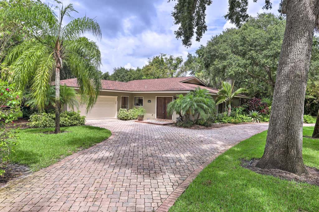 Merritt Island Oasis: 5 Mi to Satellite Beach!