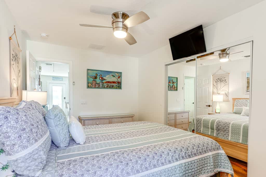 South Hutchinson Island Cottage w/ Beach Access!