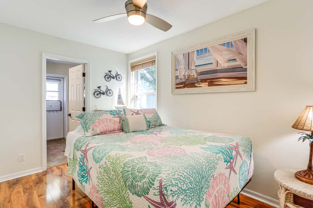 South Hutchinson Island Cottage w/ Beach Access!