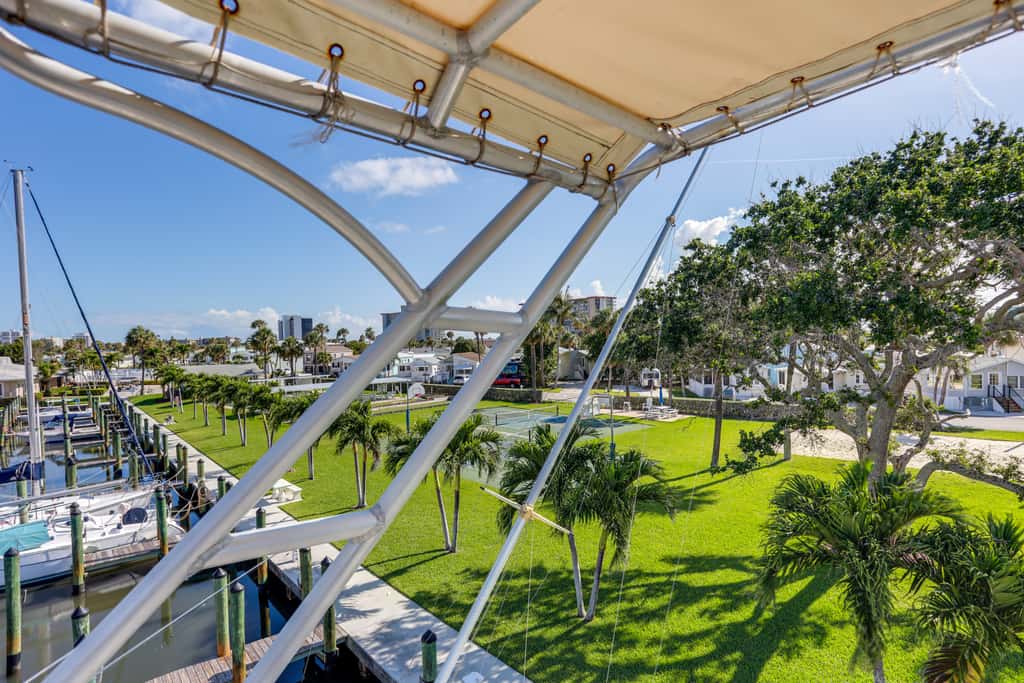 South Hutchinson Island Cottage w/ Beach Access!