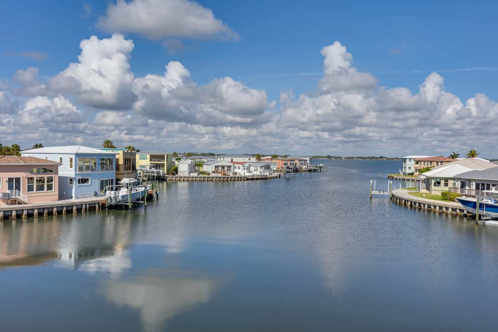 South Hutchinson Island Cottage w/ Beach Access!