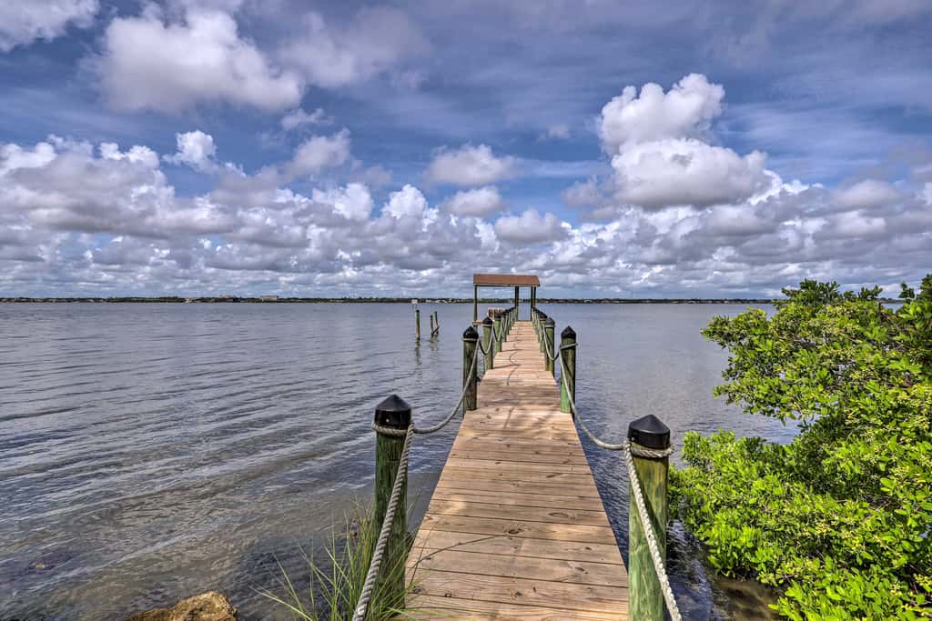 'Bali House' Tranquil Merritt Island Oasis!