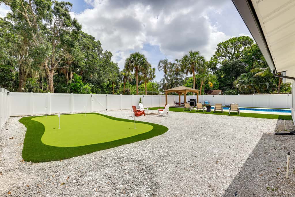 Vero Beach Vacation Rental: Pool & Putting Green!