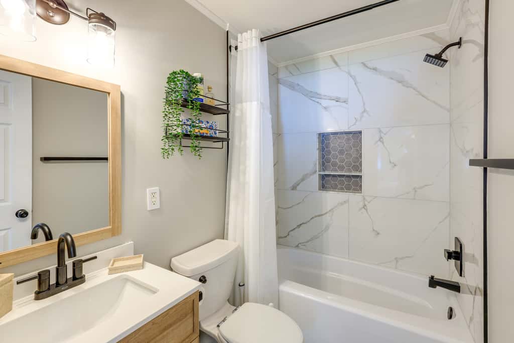Vero Beach Vacation Rental: Pool & Putting Green!