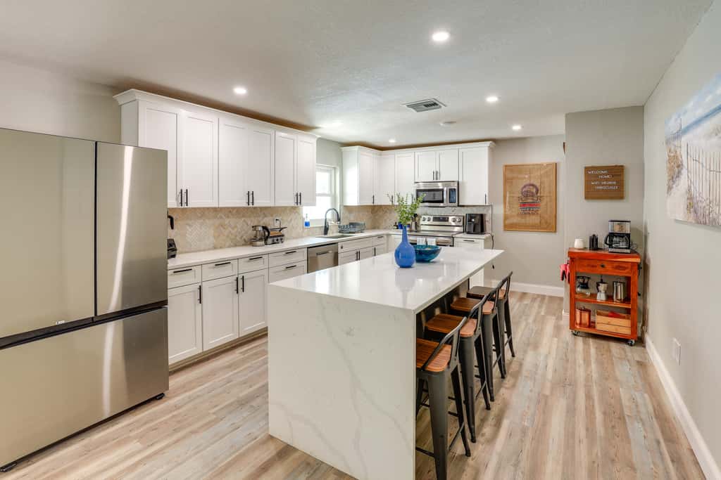Vero Beach Vacation Rental: Pool & Putting Green!