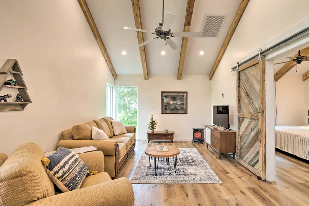 Trendy Palm City Cottage w/ Porch on 5 Acres!
