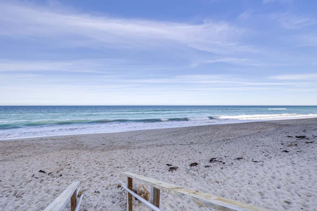 Nettles Island Jensen Beach Home: Walk to Ocean!