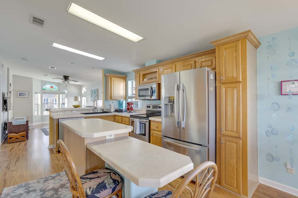 Nettles Island Jensen Beach Home: Walk to Ocean!