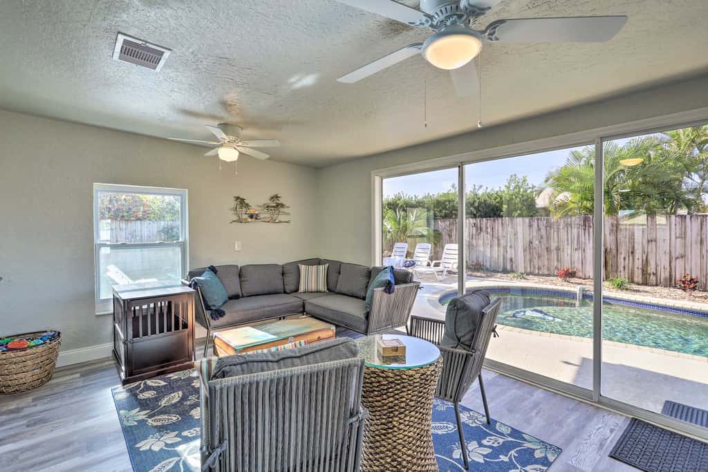 Pet-Friendly Merritt Island Home w/ Heated Pool