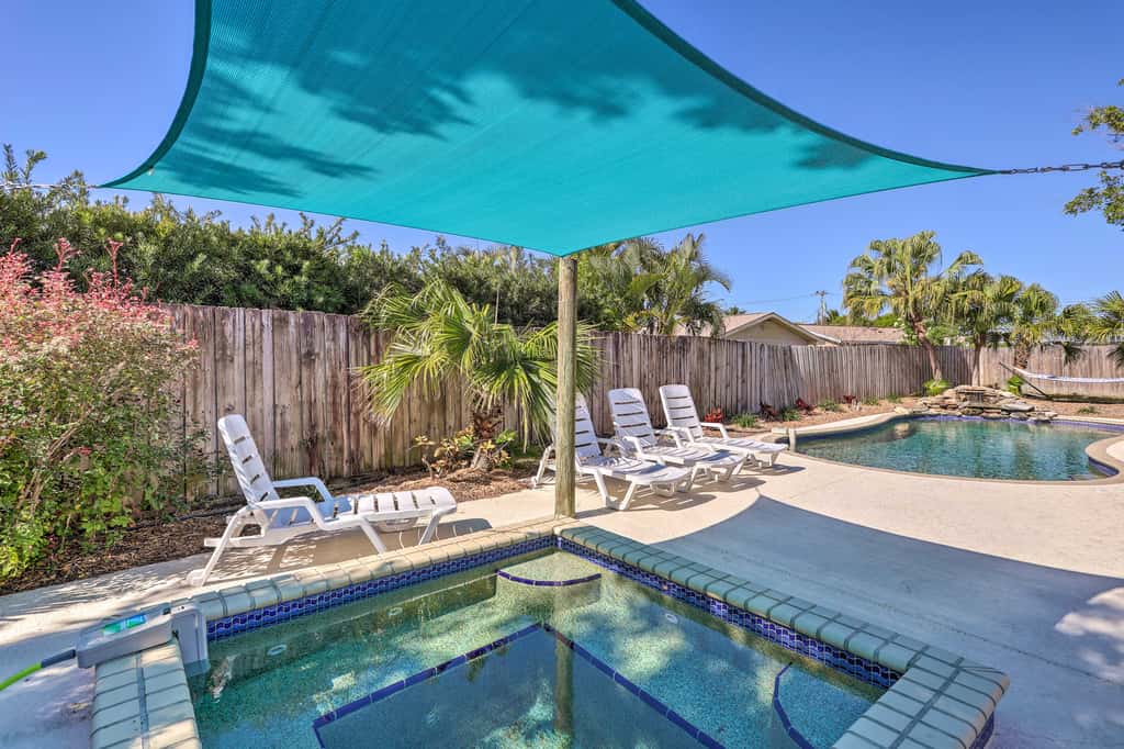Pet-Friendly Merritt Island Home w/ Heated Pool