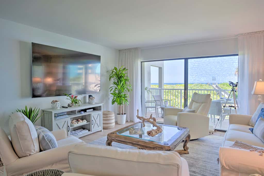Stuart Condo at Beachfront Resort w/ Ocean Views