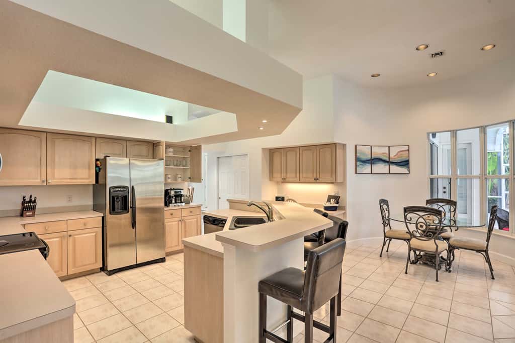 Private Pool & Hot Tub: Port St Lucie Escape