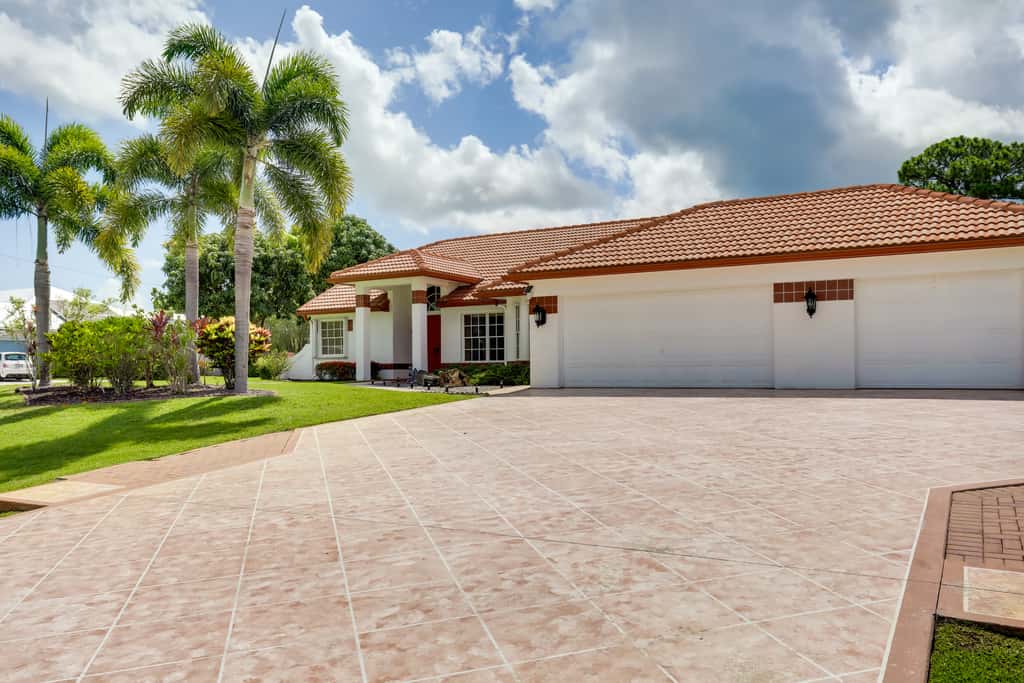 Pet-Friendly Port St Lucie Home - 7 Mi to Beaches!