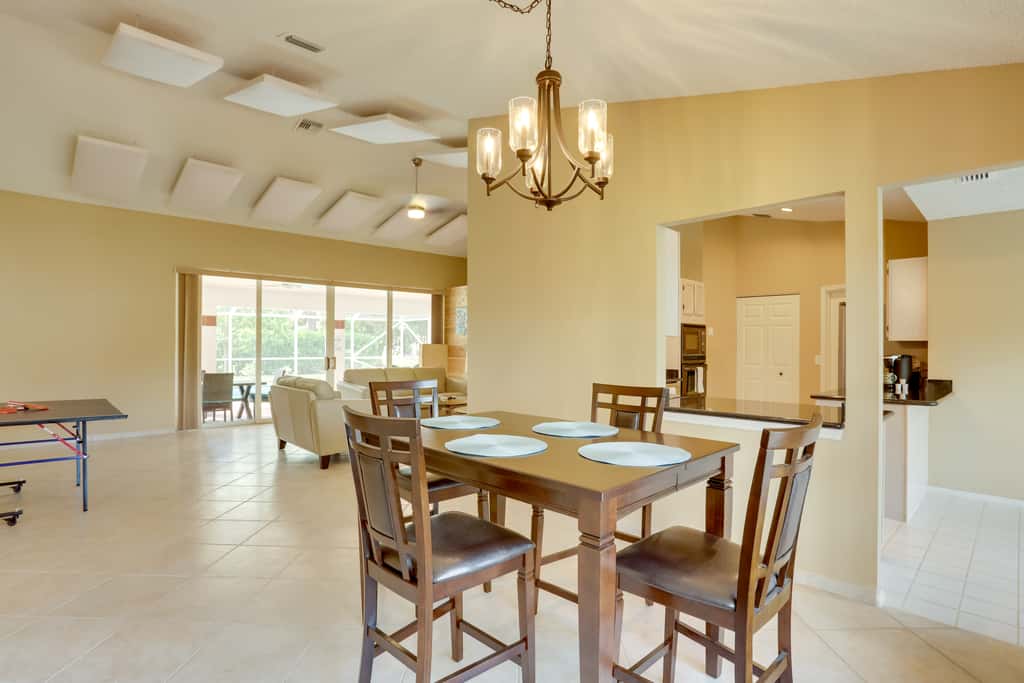 Pet-Friendly Port St Lucie Home - 7 Mi to Beaches!