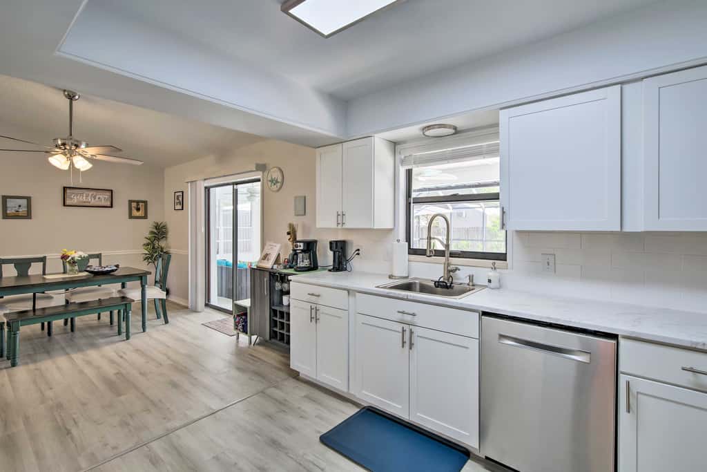 Bright Sebastian Home w/ Pool ~ 7 Mi to Beach!