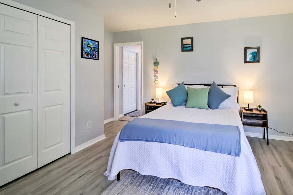 Bright Sebastian Home w/ Pool ~ 7 Mi to Beach!